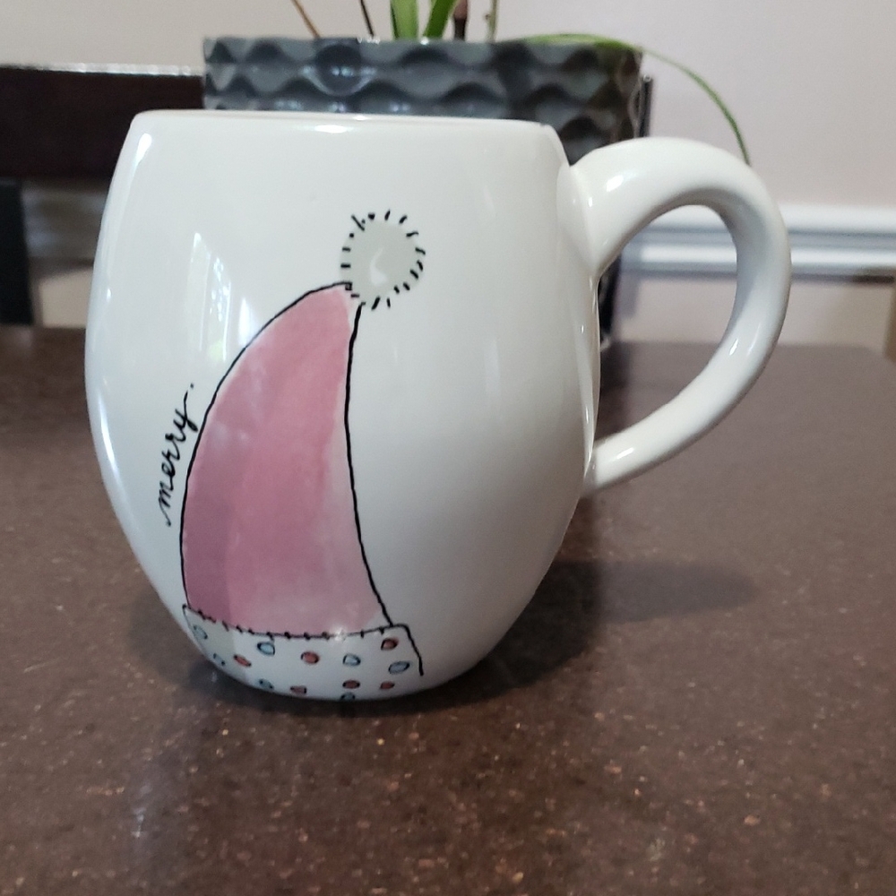 🌲MAGENTA CHRISTMAS HOLIDAY  COFFEE MUG W/SANTA HAT & “MERRY”